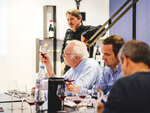 SMARTBOX - Coffret Cadeau Journée d'initiation à l'œnologie pour maîtriser les incontournables du vin avec ProDégustation -  Gastronomie