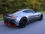 SMARTBOX - Coffret Cadeau Stage de pilotage : 4 tours sur le circuit de Mirecourt en Aston Martin V8 Vantage -  Sport & Aventure