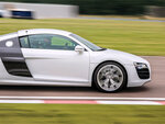 SMARTBOX - Coffret Cadeau Stage de pilotage : 2 à 4 tours au volant d'une voiture de course sur le circuit de Nogaro -  Sport & Aventure