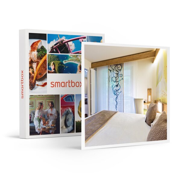 SMARTBOX - Coffret Cadeau Escapade gourmet romantique : 2 jours avec dîner et mignardises dans les Alpes en hôtel 4* -  Séjour