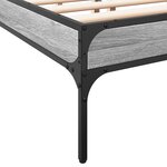 vidaXL Cadre de lit sonoma gris 135x190 cm bois d'ingénierie et métal
