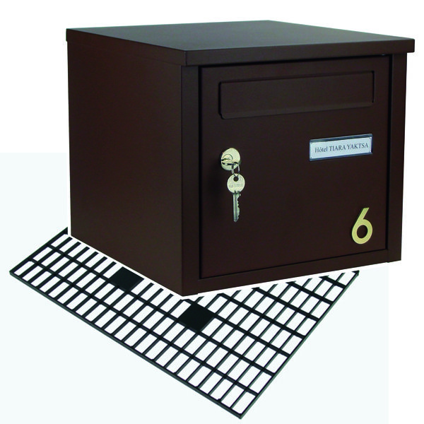 "LA TERRA"  boîte aux lettres 1 Porte. Structure mécano-soudée en tôles d’acier 10 et 15/10ème Dimensions et Serrure agréées la Poste