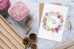 Carte à planter couronne de fleurs pour fête