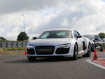 SMARTBOX - Coffret Cadeau - Session pilotage sur circuit de 2 tours en Audi R8 dans les Vosges -