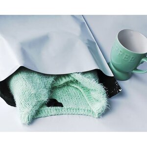 100 sacs à poster opaques 240x325 / M 65µ