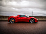 SMARTBOX - Coffret Cadeau Stage de pilotage : 2 tours sur le circuit de Nogaro école en Ferrari F488 GTB -  Sport & Aventure