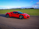 SMARTBOX - Coffret Cadeau Stage de pilotage : 3 tours sur le circuit de Magny-Cours en Ferrari 296 GTB -  Sport & Aventure