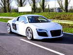 SMARTBOX - Coffret Cadeau Pilotage : 6 tours au volant d'une Audi R8 V10 sur le circuit du Bourbonnais -  Sport & Aventure