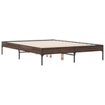 vidaXL Cadre de lit chêne marron 135x190 cm bois d'ingénierie et métal