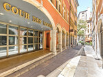 SMARTBOX - Coffret Cadeau Séjour luxe avec massage du corps d'1h20 en hôtel 5* à Lyon -  Séjour