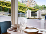 SMARTBOX - Coffret Cadeau 2h de croisière sur la Seine avec dîner à bord du Capitaine Fracasse le vendredi -  Gastronomie
