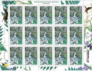 Feuille de 15 timbres - Chemin suspendu des Gorges de la Diosaz - Haute-Savoie - Lettre Verte