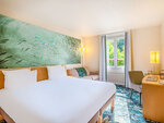 SMARTBOX - Coffret Cadeau 2 jours en hôtel 4* avec balade à cheval  piscine et sauna près de Paris -  Séjour