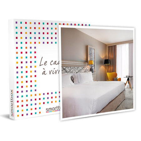 SMARTBOX - Coffret Cadeau - Séjour étoilé en hôtel Hilton avec dîner à Bordeaux -