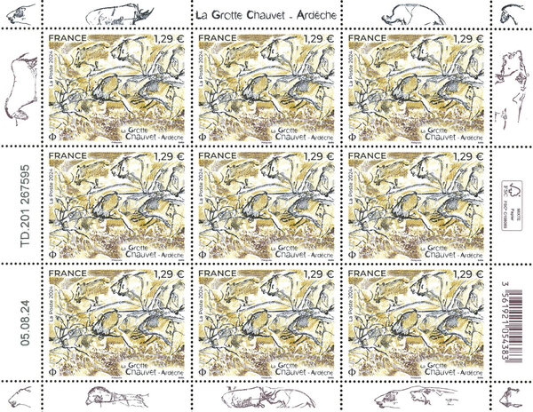 Feuille de 9 timbres - La grotte Chauvet - Lettre verte