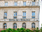 SMARTBOX - Coffret Cadeau Escapade romantique de 2 jours en hôtel 4* à Avignon avec pétales de roses et chocolats -  Séjour