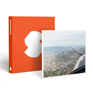 SMARTBOX - Coffret Cadeau Initiation au pilotage d'ULM de 40 min avec cours théorique pour 2 près de Grenoble - Sport & Aventure