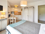 SMARTBOX - Coffret Cadeau 3 jours en studio avec accès au spa en résidence 4* face à la mer dans le Finistère -  Séjour