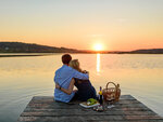 SMARTBOX - Coffret Cadeau Coffret cadeau Saint-Valentin : un séjour romantique au bord des plus beaux lacs d’Europe -  Séjour