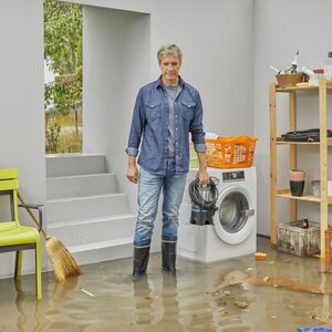 GARDENA Pompe d'évacuation eaux chargées 16000