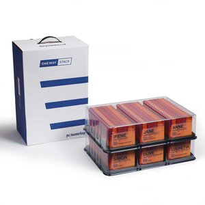 Boîte de rangement avery pour 100 badges standards