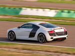 SMARTBOX - Coffret Cadeau Stage de pilotage : 5 à 6 tours de circuit au volant d'une Audi R8 V10 -  Sport & Aventure