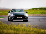 SMARTBOX - Coffret Cadeau Stage de pilotage : 2 tours sur le circuit de Lohéac en Ford Mustang Bullit -  Sport & Aventure