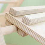 Jeu d'équilibre et motricité PIKY - bois naturel et couleurs chaudes