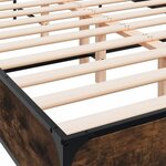 vidaXL Cadre de lit chêne fumé 135x190 cm bois d'ingénierie et métal