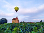 SMARTBOX - Coffret Cadeau Vol en montgolfière en week-end pour 2 personnes au-dessus du Beaujolais -  Sport & Aventure