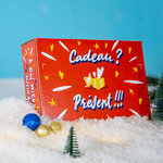 Kit de Noël avec un colis XS et de la papeterie