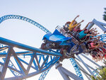 SMARTBOX - Coffret Cadeau Europa-Park 2025 en famille : 2 entrées adultes et 1 entrée enfant pour une journée en haute saison -  Sport & Aventure