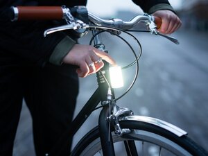 Lumière vue panoramique + fixation aimantée