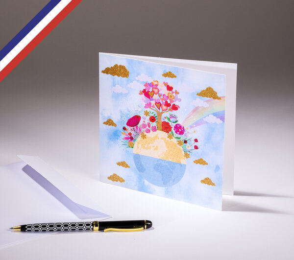 Carte double scintillante créée et imprimée en france sur papier certifié pefc - arbre en cœurs sur la planète