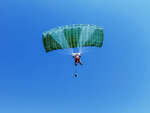 SMARTBOX - Coffret Cadeau Saut en parachute avec moniteur au-dessus de la vallée de la Meuse -  Sport & Aventure