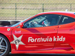 SMARTBOX - Coffret Cadeau Stage pilotage enfant : 5 ou 6 tours de circuit au volant d'une Ferrari F430 -  Sport & Aventure