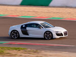 SMARTBOX - Coffret Cadeau Stage de pilotage : 3 tours sur le circuit de Pouilly-en-Auxois en Audi R8 V10 -  Sport & Aventure