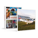 SMARTBOX - Coffret Cadeau Vol d’initiation de 20 min en duo avec prise de commandes près de Paris -  Sport & Aventure