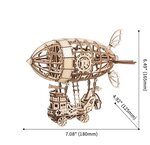 Maquette en bois dirigeable