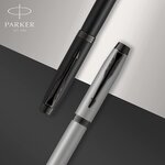 PARKER IM Monochrome Stylo Roller Noir Mat Recharge noire pointe fine Coffret cadeau