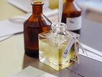 SMARTBOX - Coffret Cadeau Atelier de création de parfum d’intérieur au cœur d'Aix-en-Provence pour 2 personnes -  Bien-être