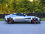 SMARTBOX - Coffret Cadeau Stage de pilotage : 4 à 5 tours de circuit au volant d'une Aston Martin Vantage -  Sport & Aventure
