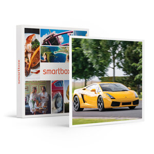 SMARTBOX - Coffret Cadeau Pilotage pour 1 enfant : 2 tours en Clio RS et 2 tours en Lamborghini Gallardo -  Sport & Aventure