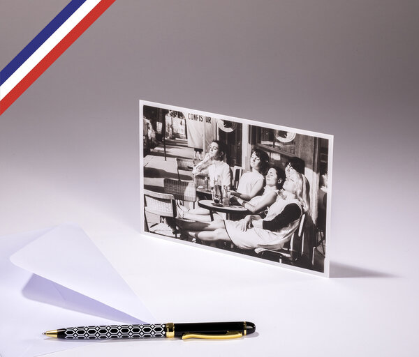 Carte simple l'œil du photographe créée et imprimée en france - les coiffeuses au soleil - robert doisneau