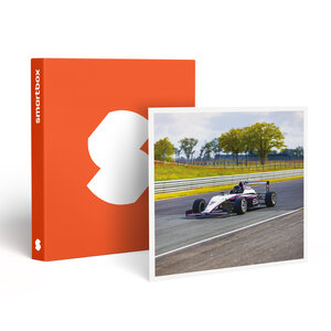SMARTBOX - Coffret Cadeau Stage de pilotage monoplace : 28 tours sur le circuit de Fontenay-le-Comte en Formule 4 Tatuus - Sport & Aventure