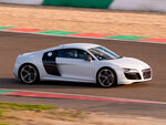 SMARTBOX - Coffret Cadeau Stage de pilotage : 5 à 6 tours de circuit au volant d'une Audi R8 V10 -  Sport & Aventure
