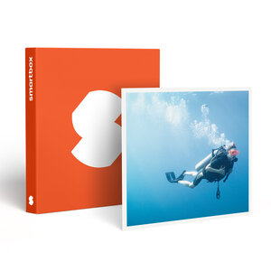 SMARTBOX - Coffret Cadeau Formation de plongée dans une piscine à Paris - Sport & Aventure