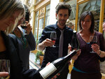 SMARTBOX - Coffret Cadeau Initiation œnologique et dégustation de vins dans un hôtel étoilé à Paris -  Gastronomie
