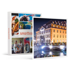 SMARTBOX - Coffret Cadeau 2 jours en hôtel 5* avec espace bien-être et champagne dans le cœur historique de Strasbourg -  Séjour