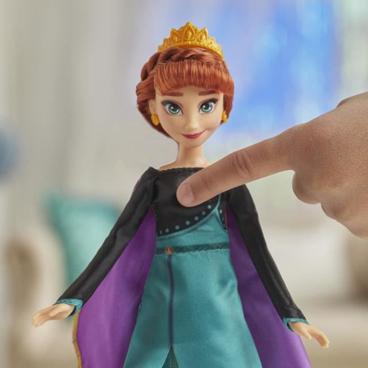 Poupée Disney Frozen La Reine des Neiges 2 Anna Chantante 26 cm - Poupée -  Achat & prix